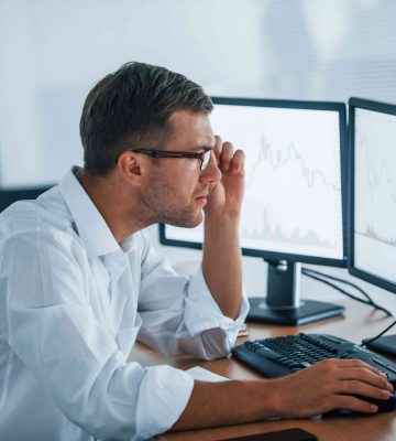 Reporting and Dealing with Errors